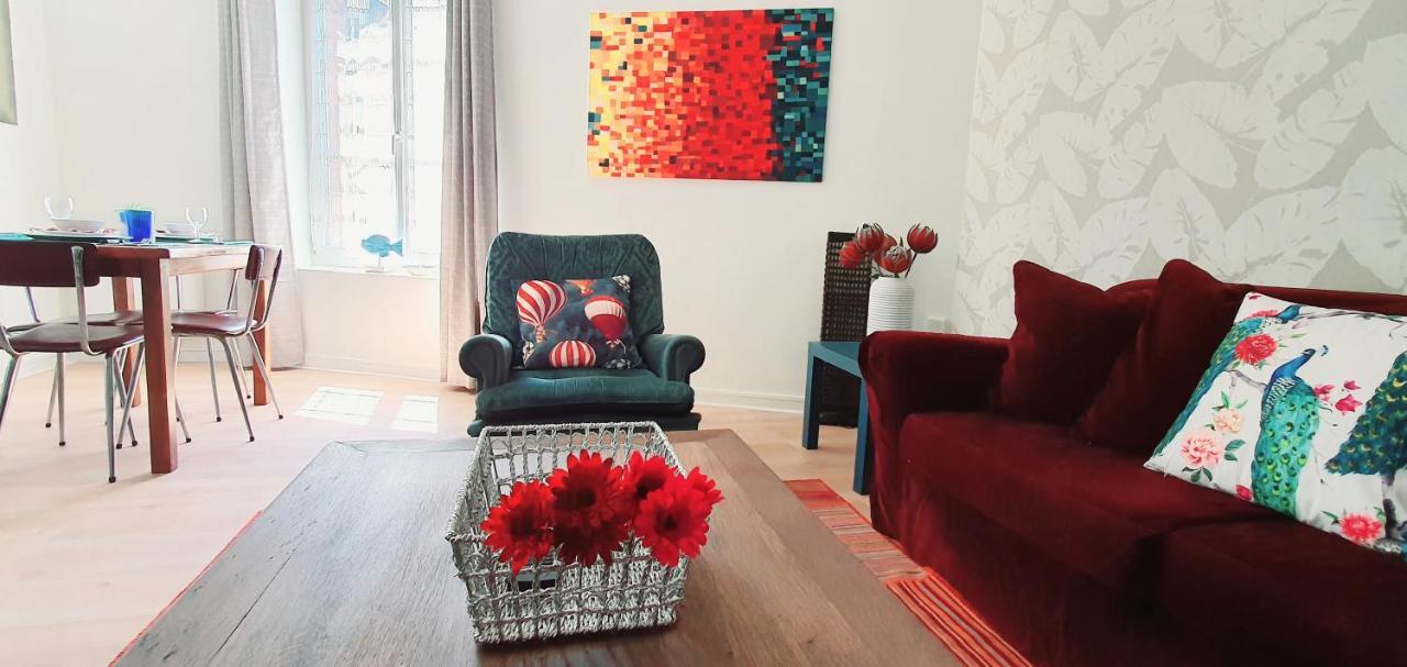 Artistique Apartment Sille-le-Guillaume Luaran gambar