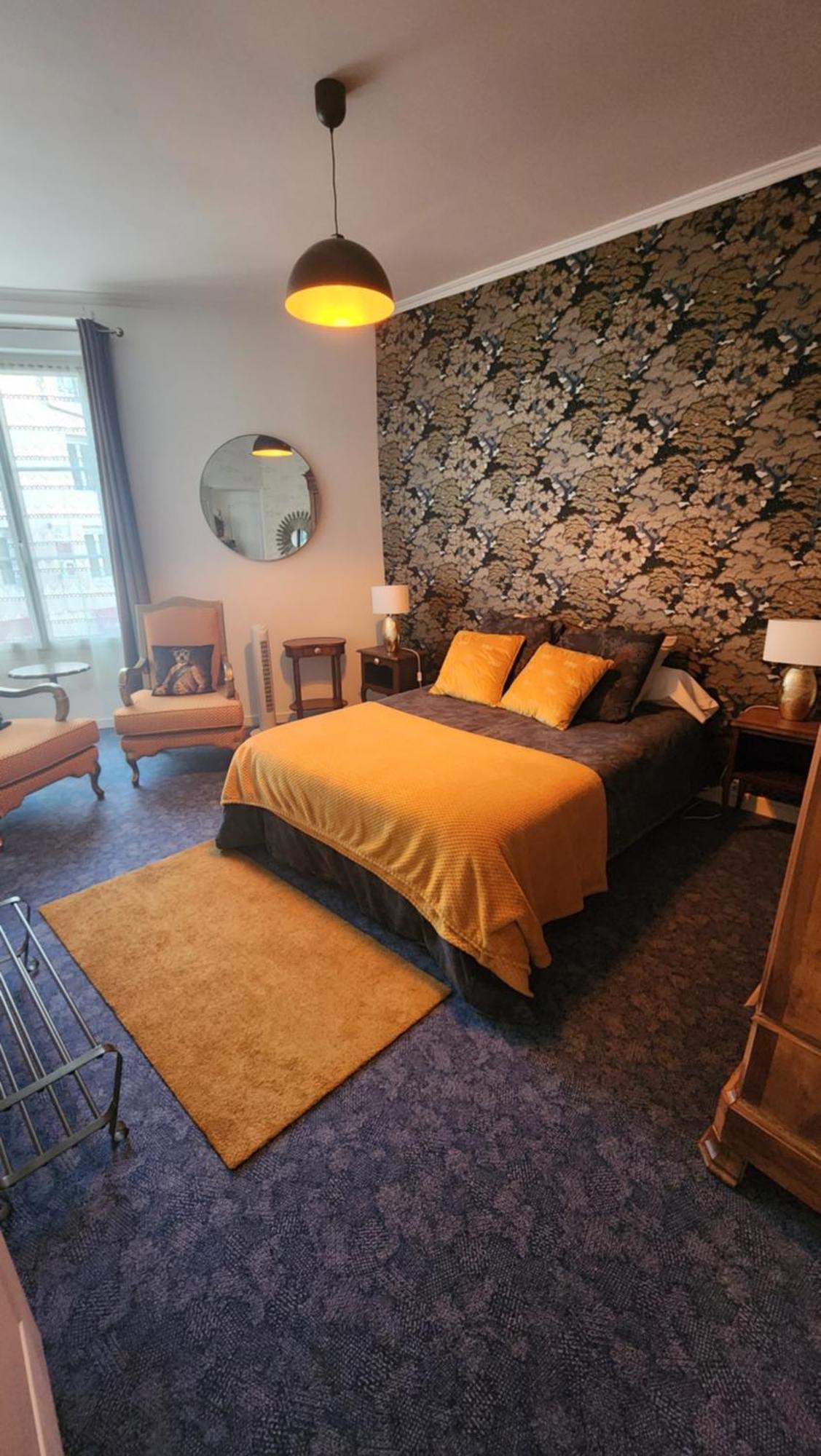 Artistique Apartment Sille-le-Guillaume Luaran gambar