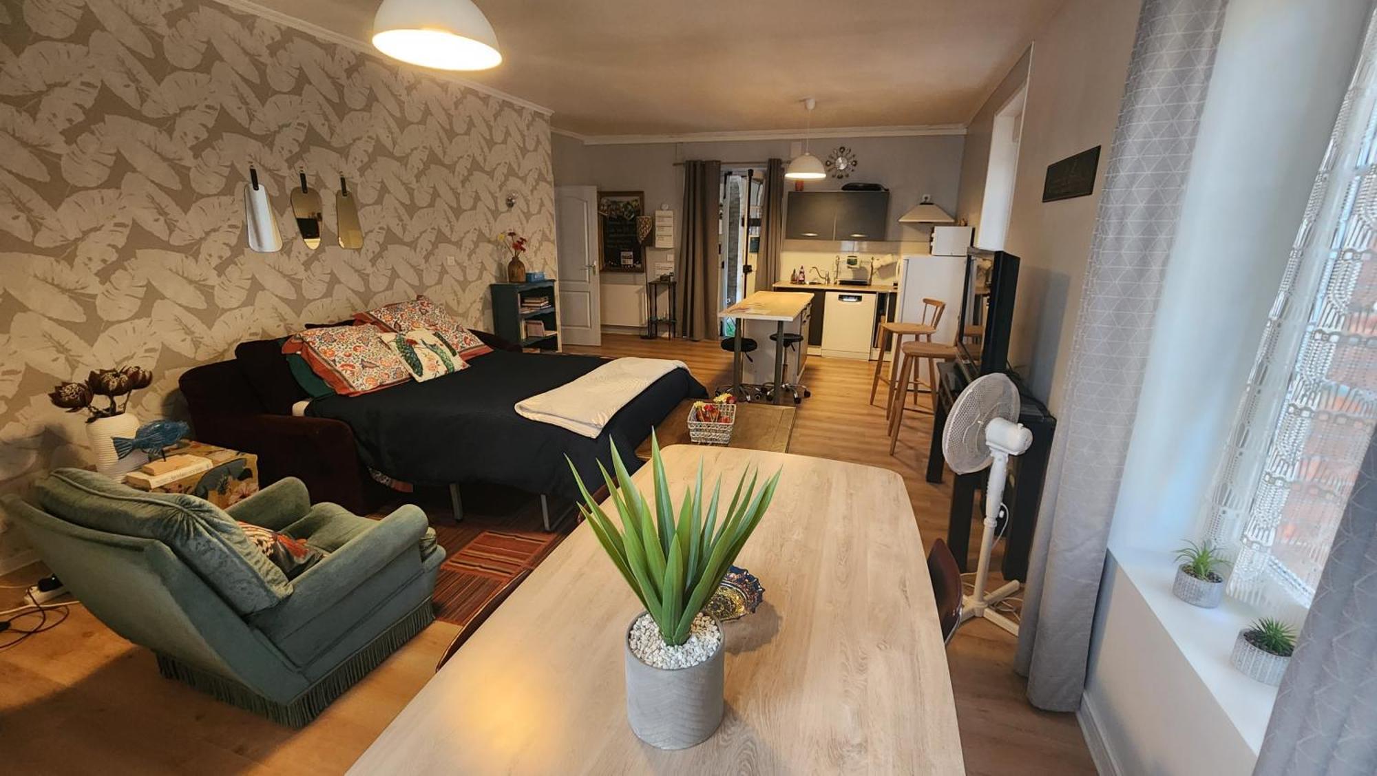 Artistique Apartment Sille-le-Guillaume Luaran gambar